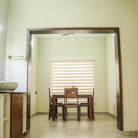Zennova Furnished Apartment Alappuzha Exterior photo