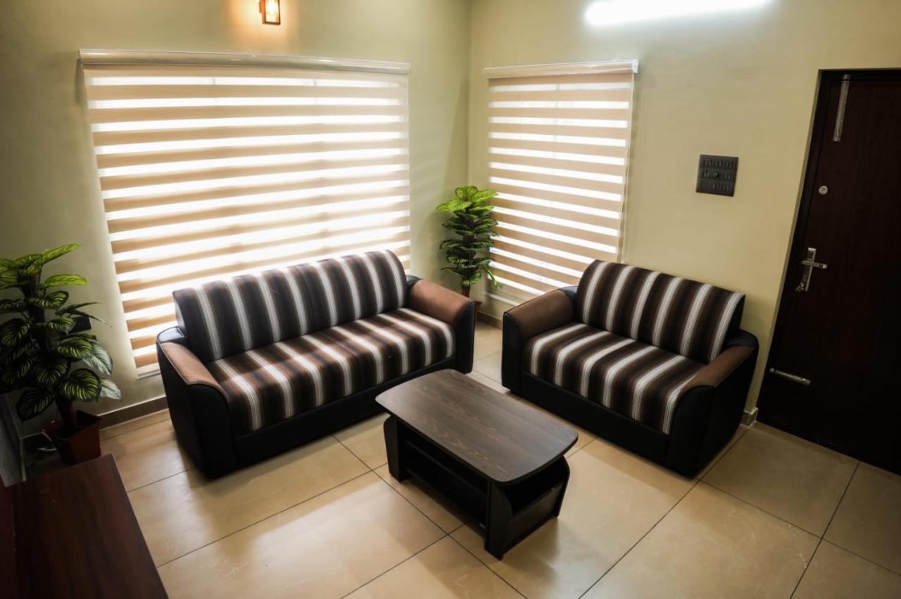 Zennova Furnished Apartment Alappuzha Exterior photo